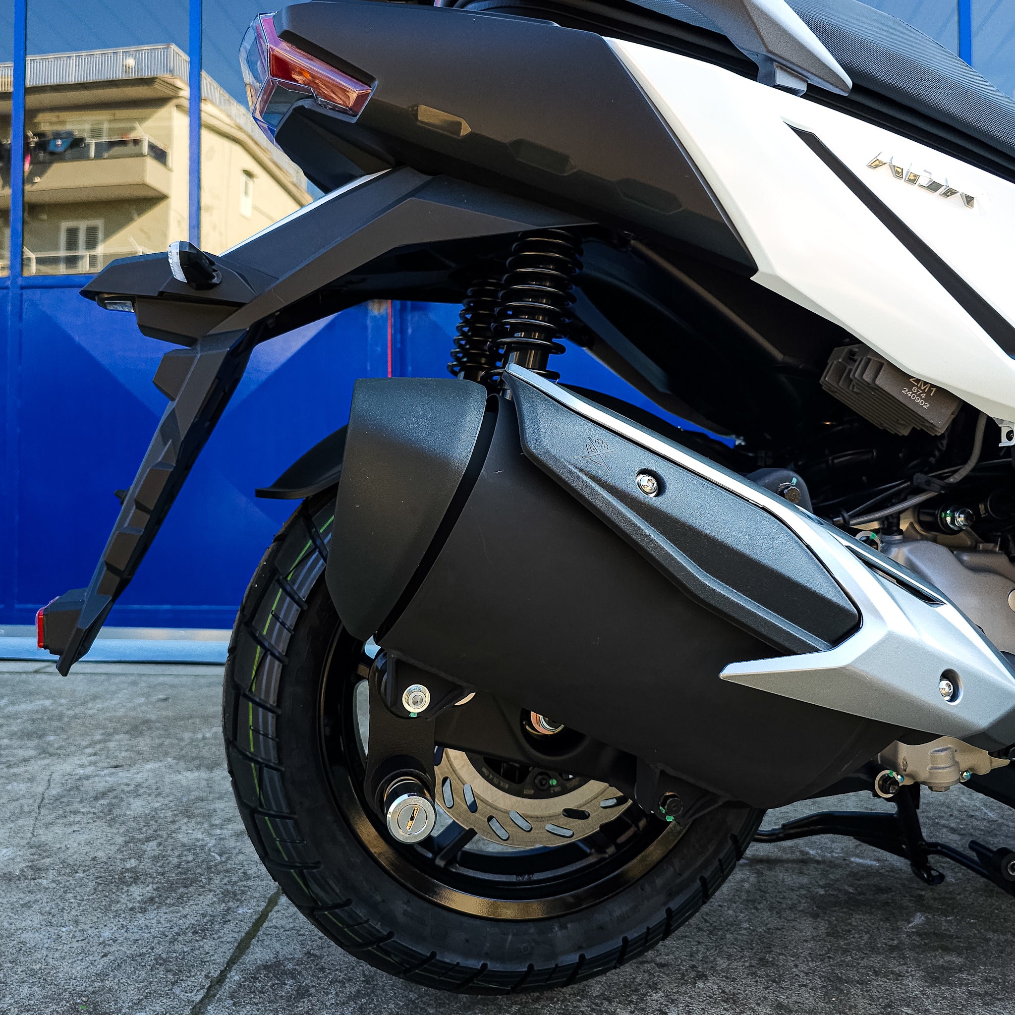 SYM ADX 300