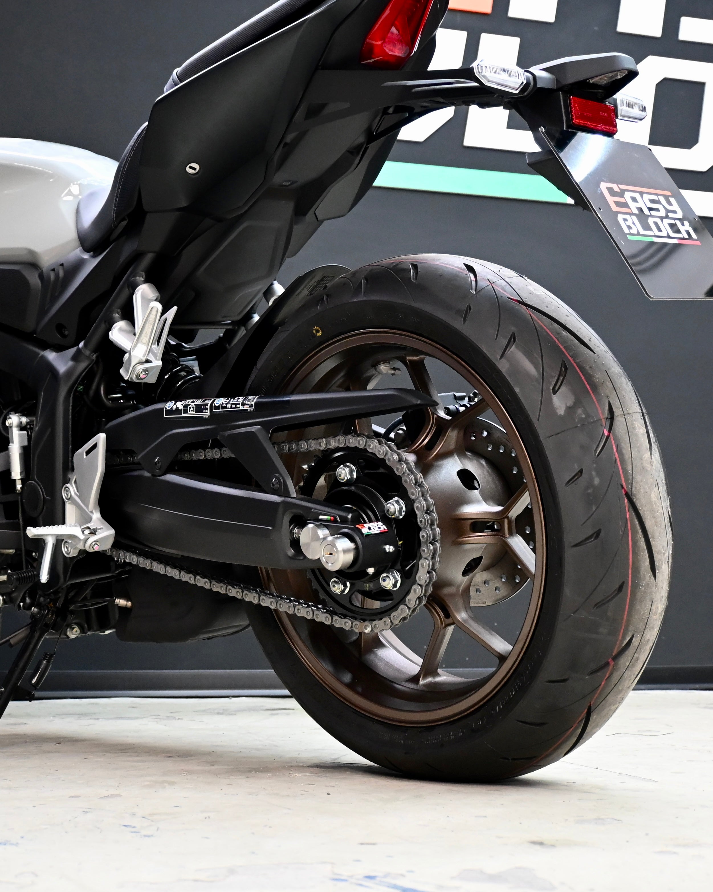 CBR 650 R